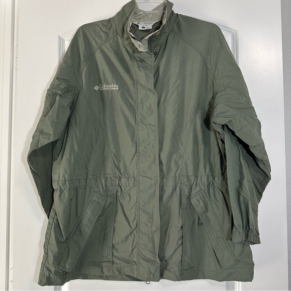 Columbia Women's Green Windbreaker Sz L